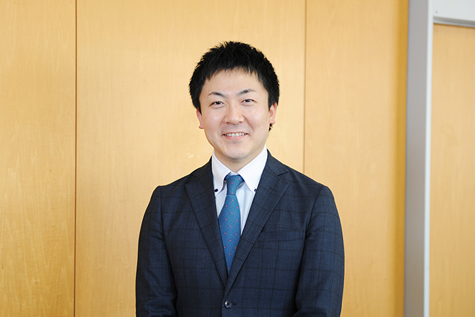 本間 俊文 専任講師