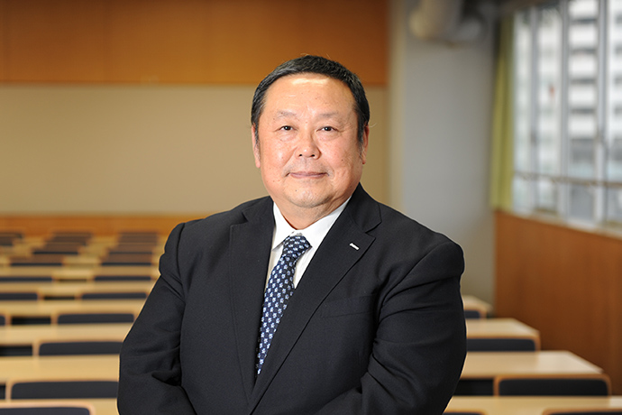 髙橋 堯英 教授