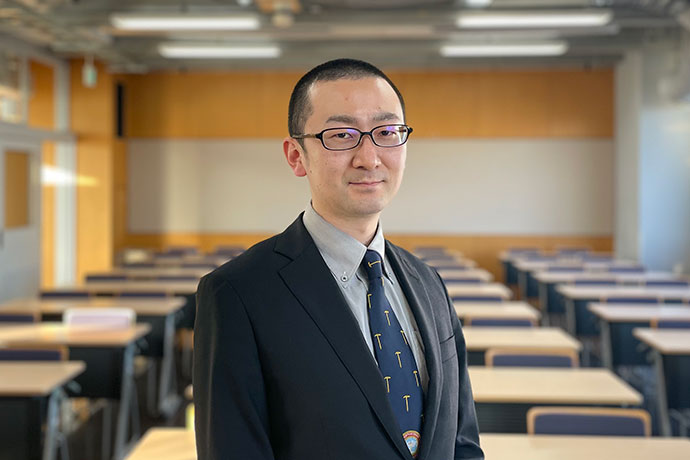 戸田 教敞 助教